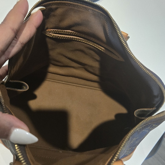 Louis Vuitton Alma bag - Picture 5 of 7